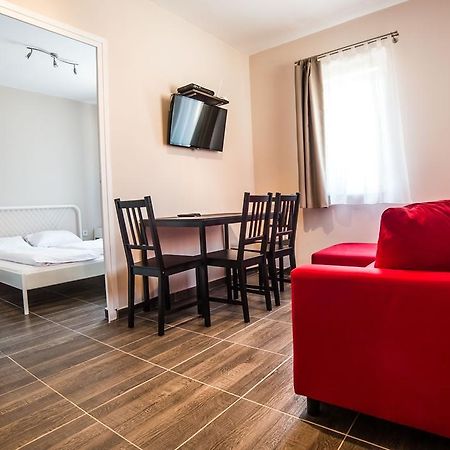 Tulipan Apartman Eger Exterior photo